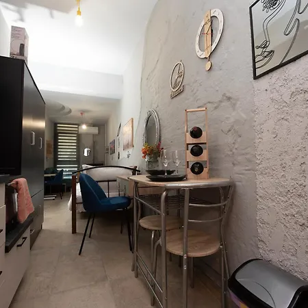 Kk75corner Antico * Thessaloniki