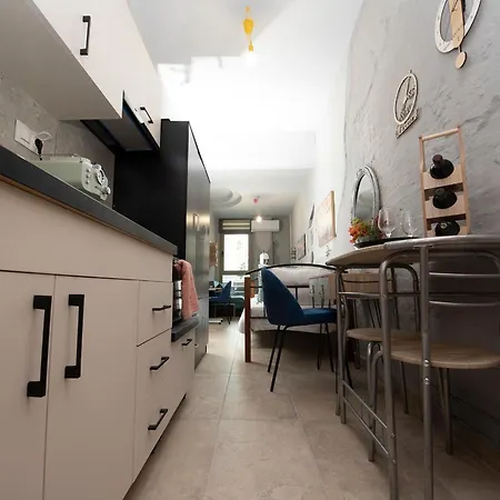 Kk75corner Antico Apartment *