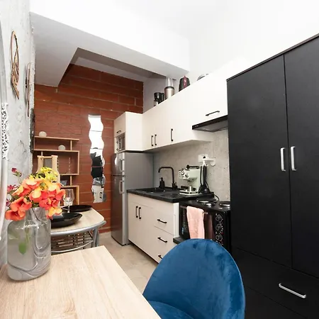 Kk75corner Antico * Thessaloniki